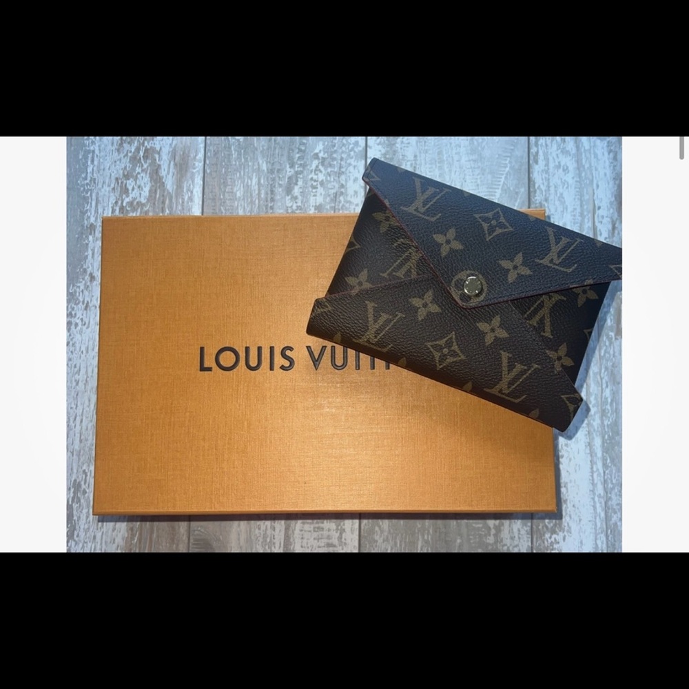 Louis Vuitton (LV) Medium Kirigami pouch red interior brand new